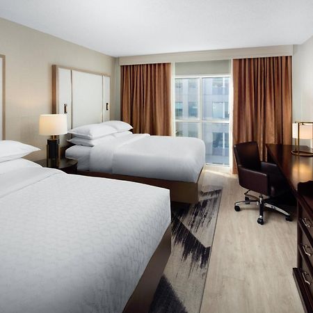 Sheraton Raleigh Hotel Exterior photo