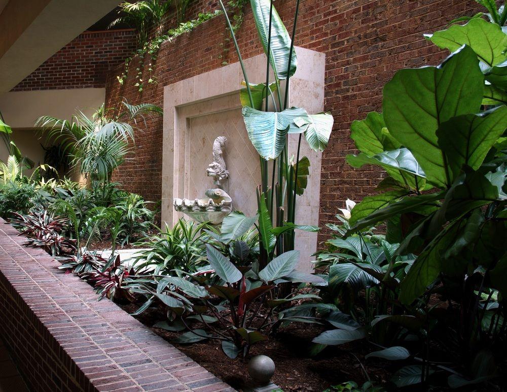 Sheraton Raleigh Hotel Exterior photo