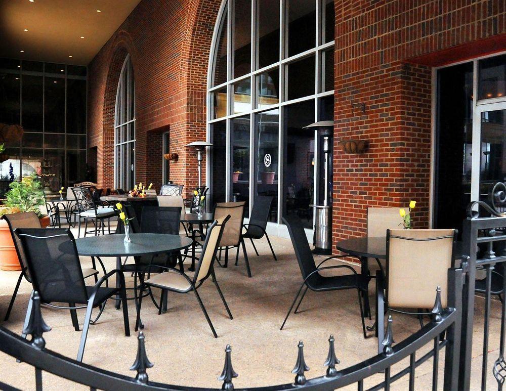 Sheraton Raleigh Hotel Exterior photo